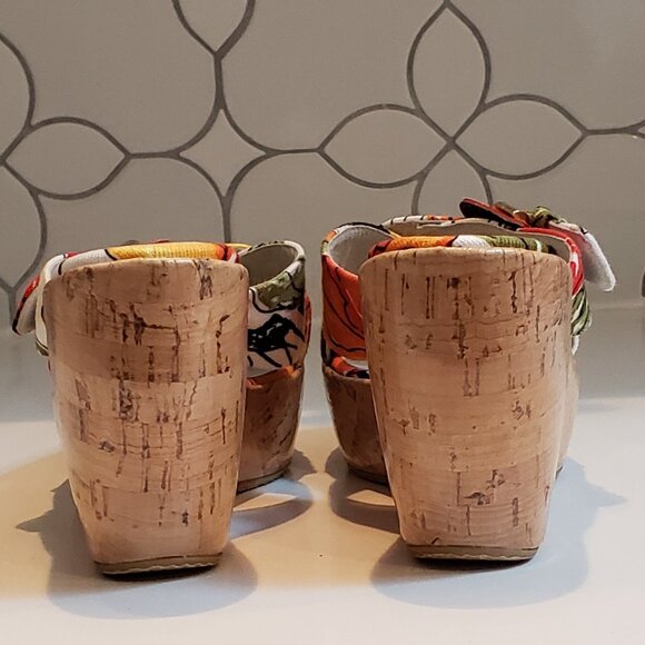 Stuart Weitzman Canvas Floral Print Wedge Sandals Size 6.5 - Picture 11 of 14